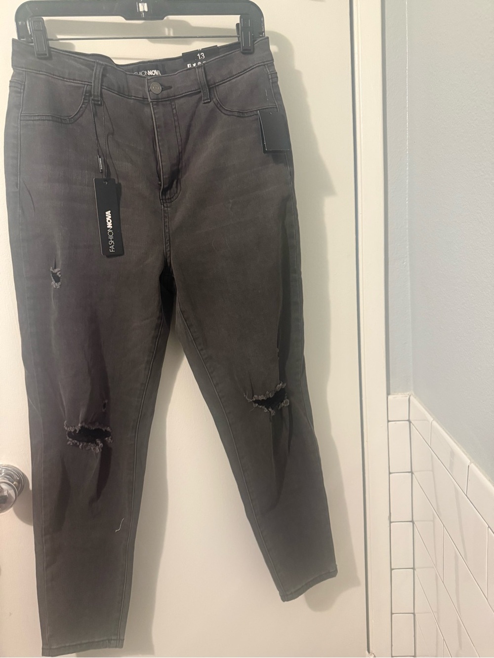 Fashion Nova Black High Washed Skinny Ripped Jeans-short length